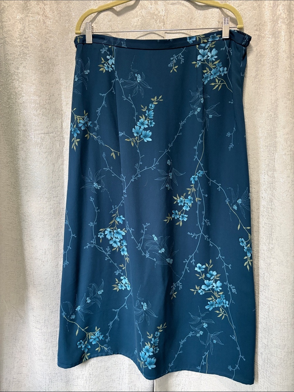 Requirements Teal Floral Midi Skirt vintage